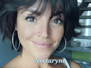 Nectaryne