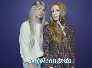 Nicoleandmia